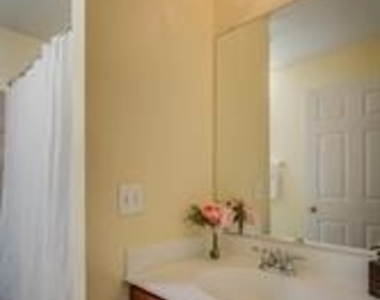 8070 Samuel Wallis Street - Photo Thumbnail 27