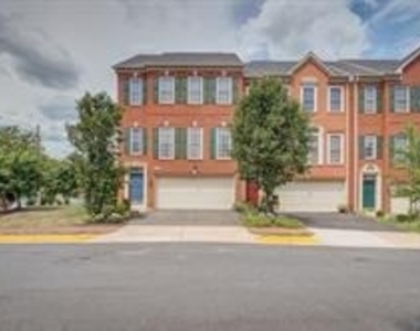 8070 Samuel Wallis Street - Photo Thumbnail 17