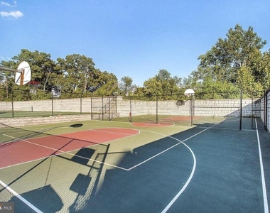 9147 Furey Road - Photo Thumbnail 22