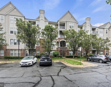 3009 Nicosh Circle - Photo Thumbnail 1