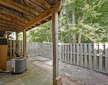 7204 Olde Lantern Way - Photo Thumbnail 33