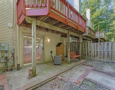 7204 Olde Lantern Way - Photo Thumbnail 34