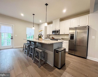 4480 Commons Drive - Photo Thumbnail 1