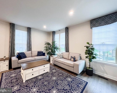 4480 Commons Drive - Photo Thumbnail 14