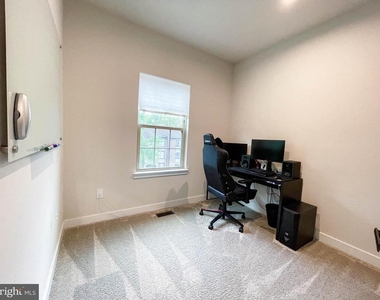 4480 Commons Drive - Photo Thumbnail 21