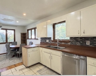 7403 Essex Avenue - Photo Thumbnail 2