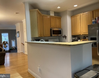 3826 Watkins Mill Drive - Photo Thumbnail 5