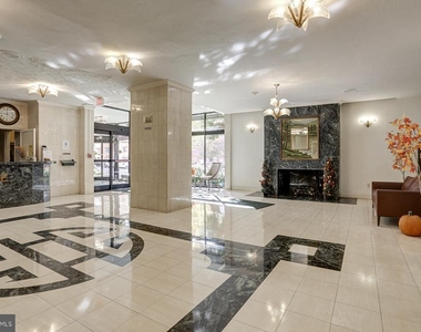 1121 Arlington Boulevard - Photo Thumbnail 18