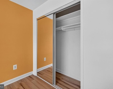 1121 Arlington Boulevard - Photo Thumbnail 10