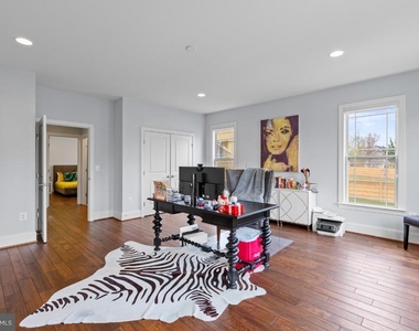849 N Jacksonville Street - Photo Thumbnail 13