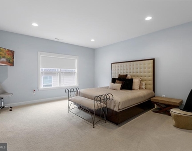849 N Jacksonville Street - Photo Thumbnail 20