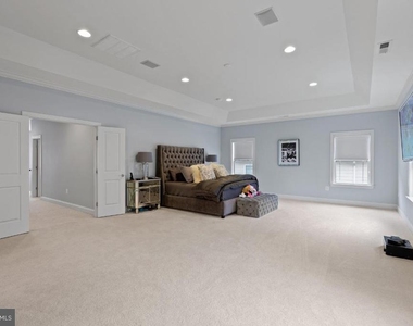 849 N Jacksonville Street - Photo Thumbnail 14
