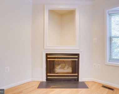 1871 N Adams Street - Photo Thumbnail 18