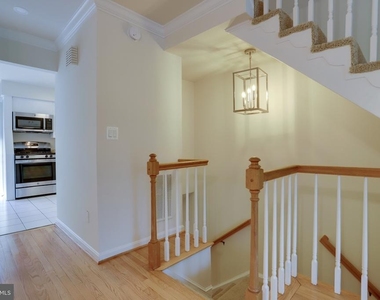 1871 N Adams Street - Photo Thumbnail 14