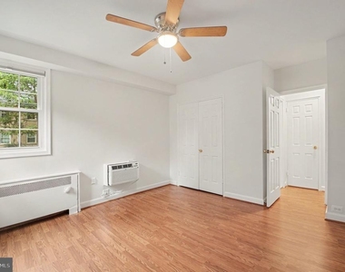 4318 N Pershing Drive - Photo Thumbnail 11