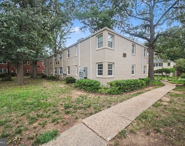 4318 N Pershing Drive - Photo Thumbnail 19