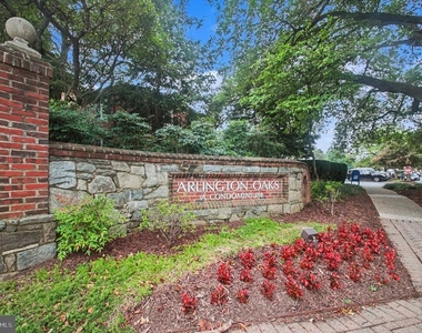 4318 N Pershing Drive - Photo Thumbnail 16