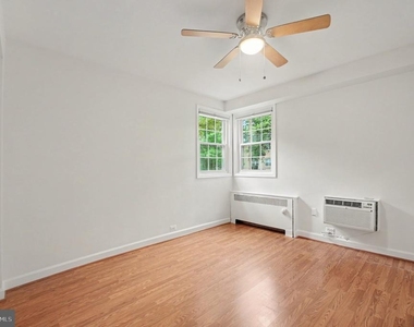 4318 N Pershing Drive - Photo Thumbnail 10