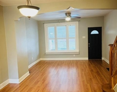 2949 Weikel Street - Photo Thumbnail 8