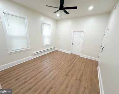 4633 Penn Street - Photo Thumbnail 4