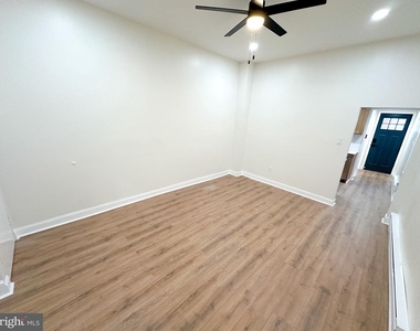 4633 Penn Street - Photo Thumbnail 5
