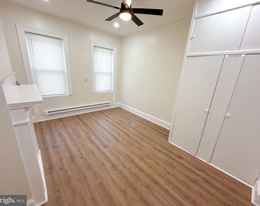 4633 Penn Street - Photo Thumbnail 6