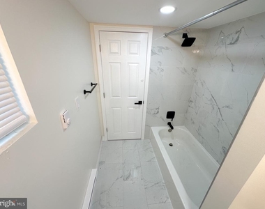 4633 Penn Street - Photo Thumbnail 11