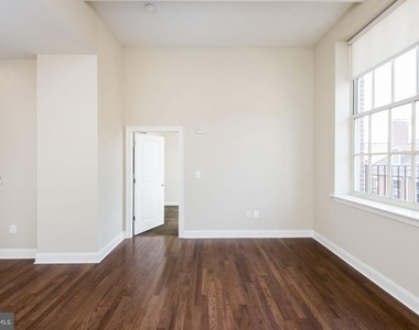 312 Walnut Street - Photo Thumbnail 6