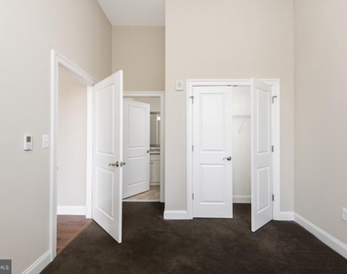 312 Walnut Street - Photo Thumbnail 14