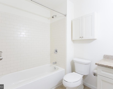 312 Walnut Street - Photo Thumbnail 7