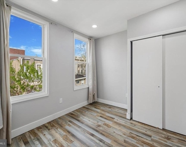 1812 E Albert Street - Photo Thumbnail 12