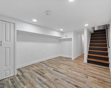 1812 E Albert Street - Photo Thumbnail 9