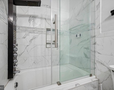 1812 E Albert Street - Photo Thumbnail 11