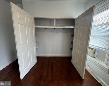 2140 N Van Pelt - Photo Thumbnail 7