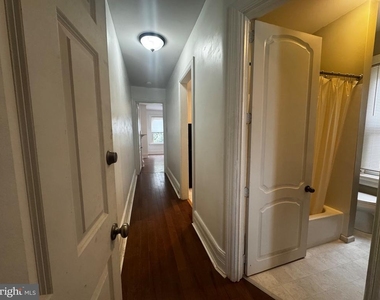 2140 N Van Pelt - Photo Thumbnail 2