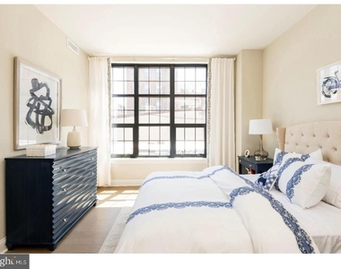 218 Arch Street - Photo Thumbnail 5