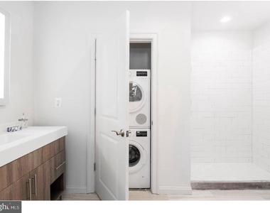218 Arch Street - Photo Thumbnail 25