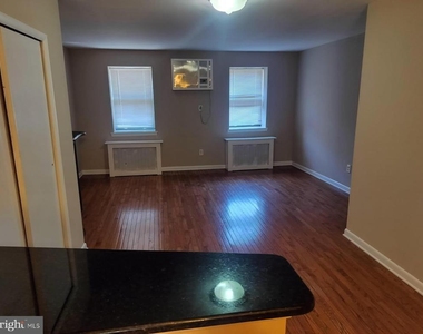 1622 E Passyunk Avenue - Photo Thumbnail 3