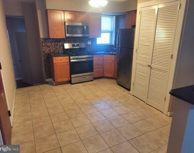 1622 E Passyunk Avenue - Photo Thumbnail 4