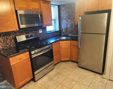 1622 E Passyunk Avenue - Photo Thumbnail 2
