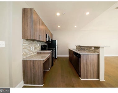 218 Arch Street - Photo Thumbnail 20
