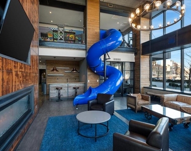 235 N Columbus Boulevard - Photo Thumbnail 26