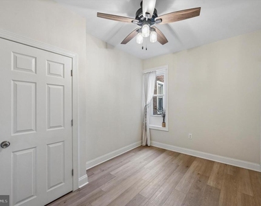 5512 Master Street - Photo Thumbnail 18