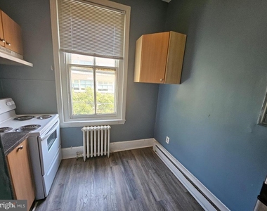 4924 Parrish Street - Photo Thumbnail 2