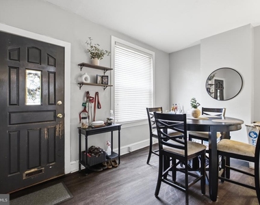 1733 Blair Street - Photo Thumbnail 3