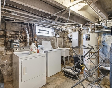 1733 Blair Street - Photo Thumbnail 11