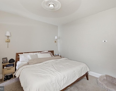 1733 Blair Street - Photo Thumbnail 17