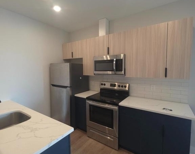 3503 Midvale Avenue - Photo Thumbnail 27
