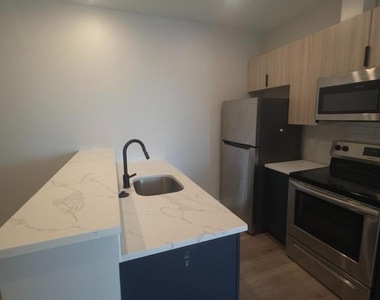 3503 Midvale Avenue - Photo Thumbnail 28