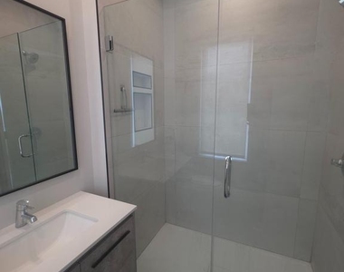 3503 Midvale Avenue - Photo Thumbnail 33